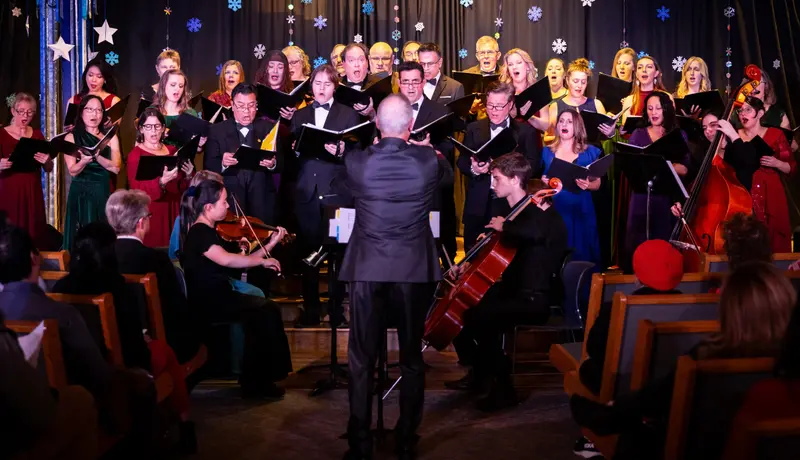 Spotlight Concert Choir with orchestra