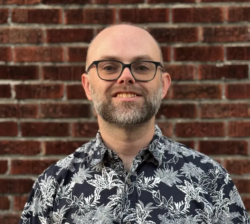 Headshot of Sam Peters